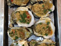 -覃记海鲜美食餐厅