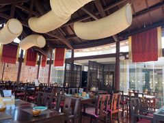 -丽江悦榕庄酒店-明月·雪山庭院餐厅