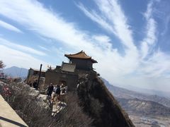 -鸡鸣山旅游风景区