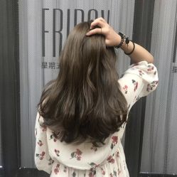 -FRIDAY星期五专业美发沙龙