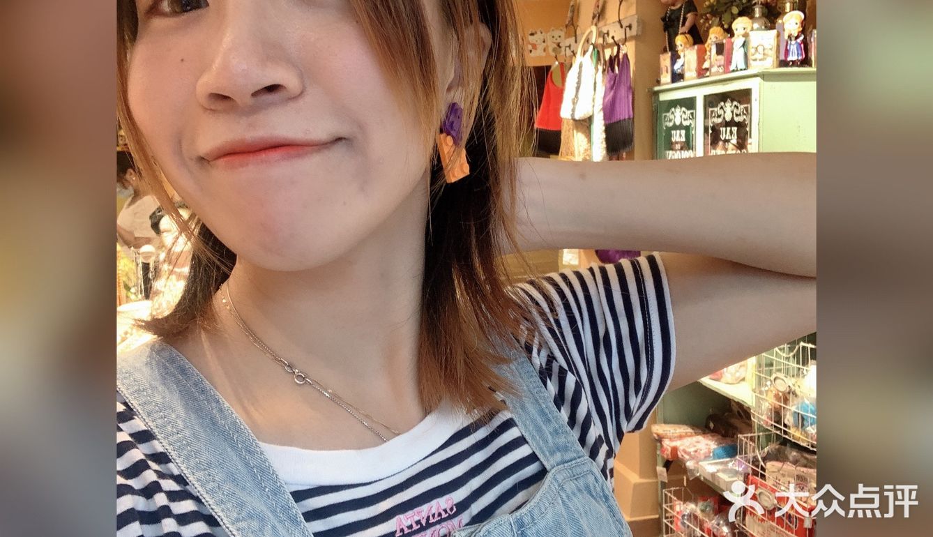 眼睛… 我是一個喜歡收藏 眼睛裝飾品的愛好者！