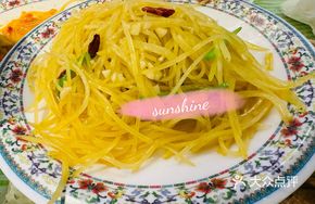Old-fashioned Sour and Spicy Potato Shreds