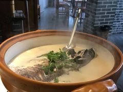 白汤有机鱼头-千岛湖小鱼儿·淳安匠心农家菜