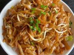 干炒牛河-港澳烧卤馆