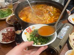 -猫爷的腔调·黔小馆(交大医学住宅区店)