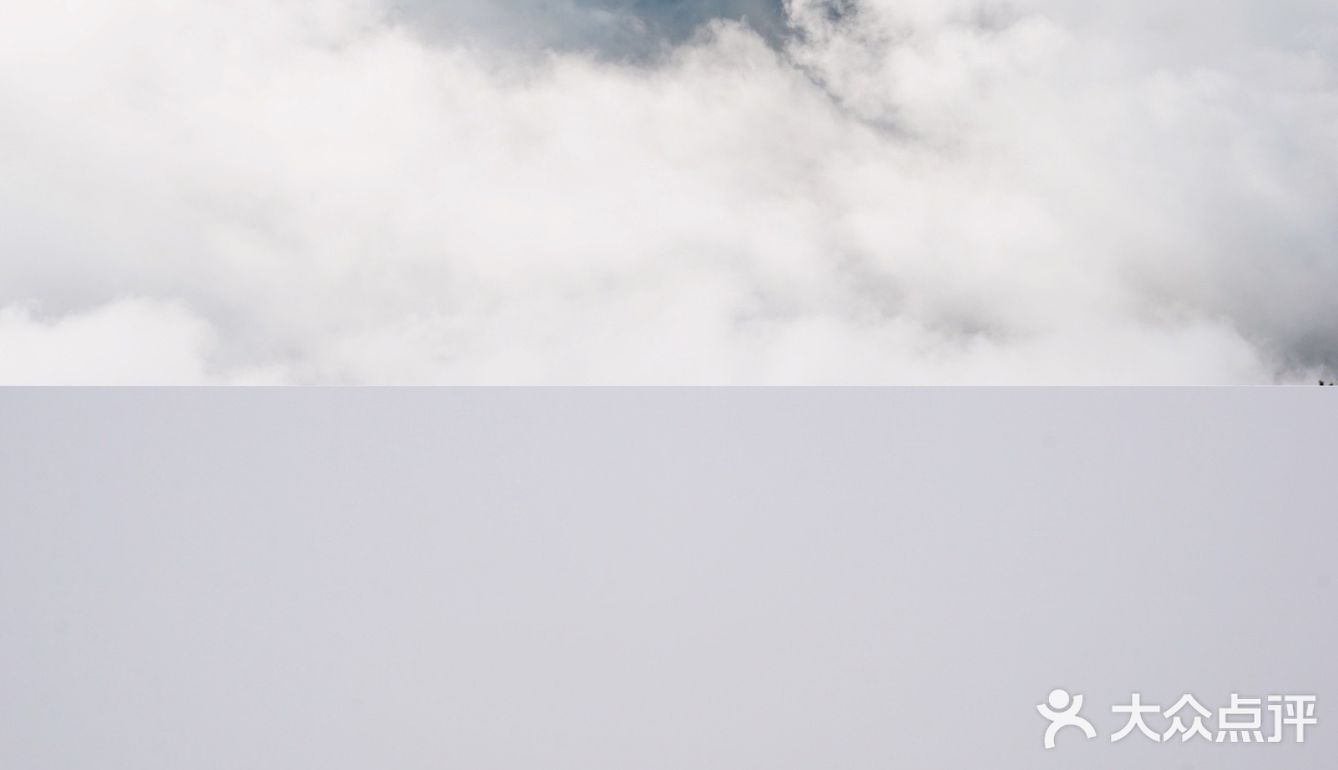 五一西岭雪山体验飞屋环游🎈 浪漫云海