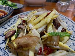 -将就吃农家特色土菜馆