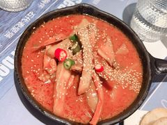 恶魔鸡翅配烤法棍切片-海石湾餐厅·清真Traveler(滨江道店)