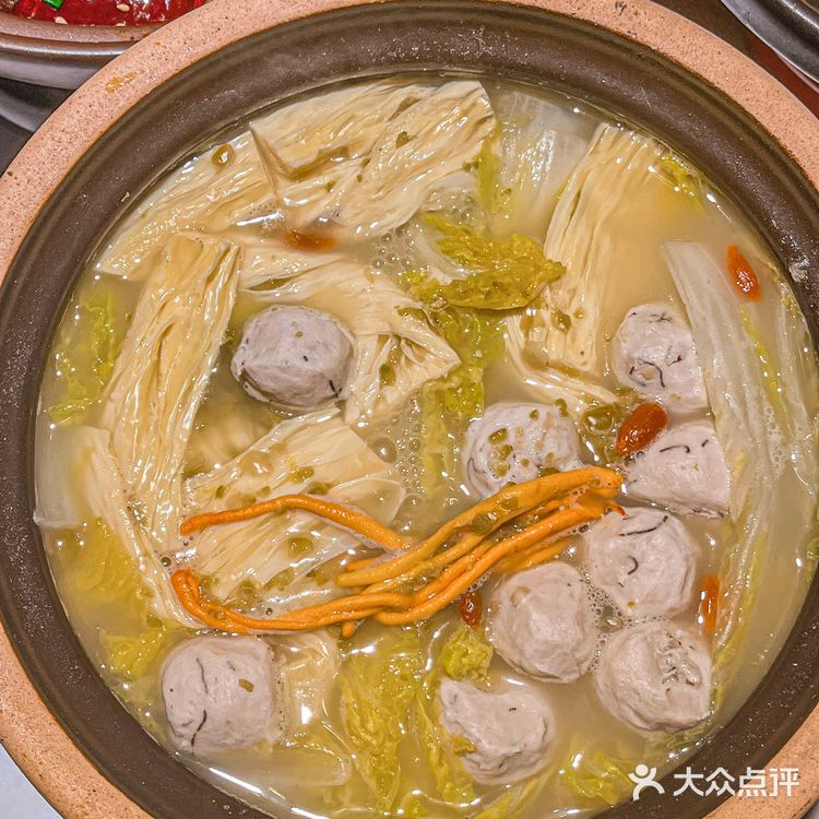 竟然隐藏着一家这么好吃的砂锅菜