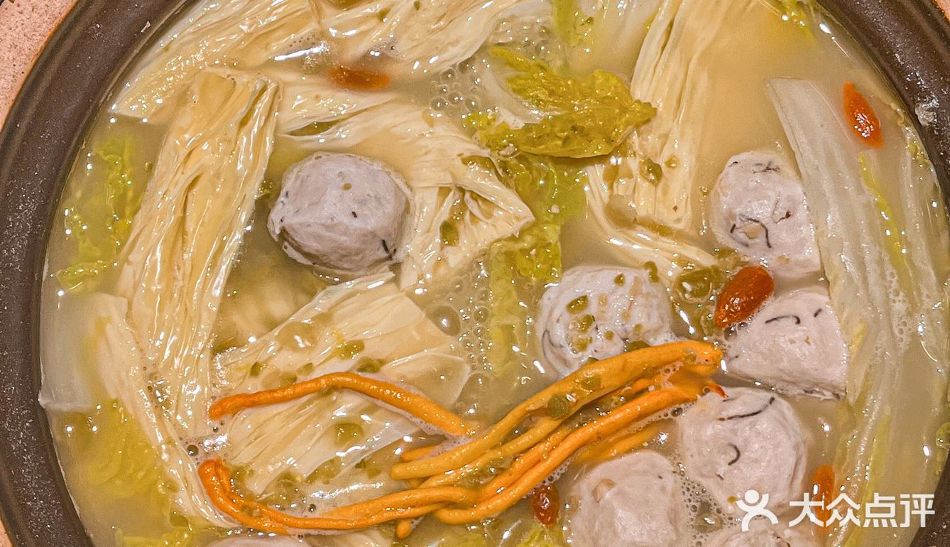 竟然隐藏着一家这么好吃的砂锅菜