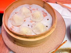 鸡汁杭州小笼-桂满陇·蟹黄小笼汤包(中山公园店)