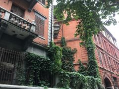 -巴公房子