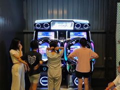 -极限PLAY运动娱乐新世界·团建派对潮玩休闲馆·室内蹦极高空游乐园