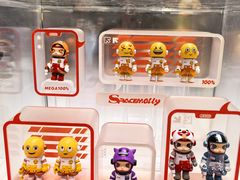 -泡泡玛特POPMART(上海环球港店)