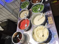 -黔有有贵州酸汤夺夺粉火锅(五味十字店)