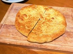 烤馕饼-莲香西域·正宗新疆菜(龙华店)