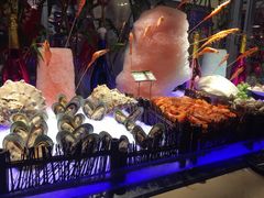 -亚马逊环球美食百汇(新城吾悦广场店)