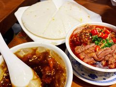 冰粉-炉小二铜锅牛蛙•川湘菜(三里屯店)