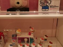 -泡泡玛特POPMART(蓝色港湾店)