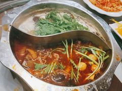 -串城缘阿里巴巴烧烤涮肚(公务员小区店)