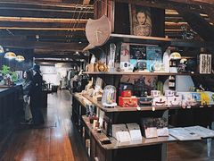 -良友书坊(安徽路店)