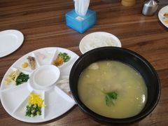 -维笙望湖·天膳源蒙自过桥米线