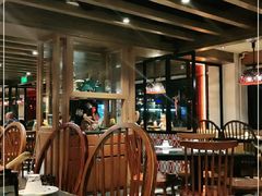 大堂-江边城外烤全鱼(方庄时代购物中心店)