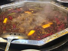 -九尺赵老四鲜鹅肠火锅