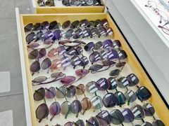 -潘多拉眼镜·蔡司依视路明月(潘家园店)