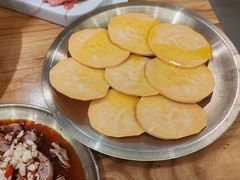 -青瓦餐厅·生鱼片·韩园烤肉(西塔店)