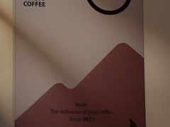 -Reset Coffee 与海咖啡