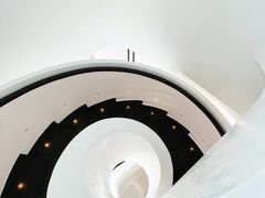 -瑰丽酒店·海吧·天际下午茶·现场DJ·天台酒吧