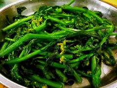 蒜蓉炒菜心-巨元河鲜酒楼·清远特色菜名店(英德店)