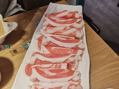 前排羊肉卷-尚品小土屋涮毛肚(李沧万达店)
