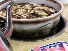 -东巴谷野生菌火锅餐厅