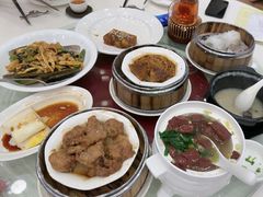 -凤凰楼酒家·粤宴点心(华强北店)