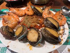 -亚马逊环球美食百汇(新城吾悦广场店)