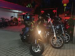 -辉记虾塘海鲜农庄