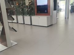 -奔驰利星行(北京花乡店)