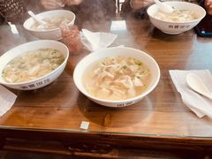 -周震馄饨(雅达阳羡溪山店)