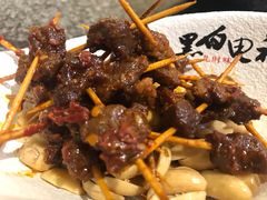 -黑白电视长沙小吃(美林M·LIVE天地东座店)