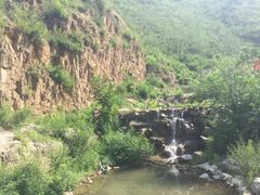 -大平台龙居瀑布旅游区