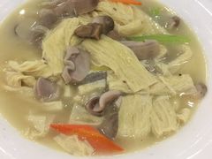 -金瑞轩大酒楼·顺德鱼生·粤菜海鲜(东江国际店)