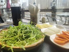-大匠工房古船木艺术餐厅·猪肚鸡专门店(长白仙岛店)