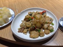 -头上红煨盐鸡·非遗院子餐厅