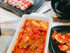 -三国惹火烤肉·中日韩烤肉集合店(百草路店)