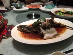 iphone_upload_pic-西安皇冠假日酒店·朱雀咖啡厅