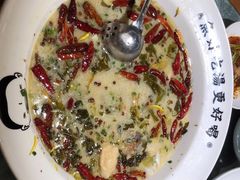 -江渔儿酸菜鱼(常平翔龙天地店)