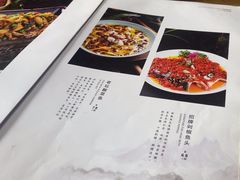 -洞庭湖湘菜海鲜餐厅(香水湾店)