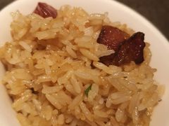 腊味煲仔饭-汤城小厨•粤菜•靓汤(苏州街店)